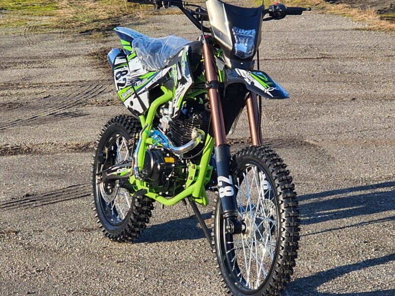 Moto Cross Bemi KXD 150 PRO DB-613 Falcon J19/16