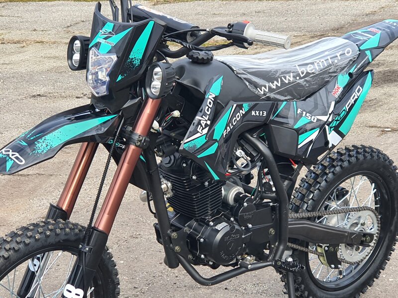 Moto Cross Bemi KXD 150 PRO DB-613 Falcon J19/16